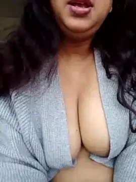 Snapshot of sweet_jenni chatting on February 6, 6:07 am sweet jenni online show from February 6, 6:07 am