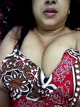 Snapshot of sweet_jenni chatting on April 7, 4:46 am sweet jenni online show from April 7, 4:46 am