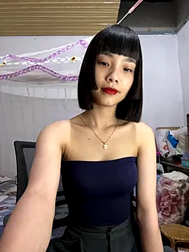 Snapshot of andymi1 chatting on September 8, 2:27 pm andymi1 online show from September 8, 2:27 pm