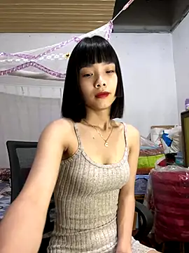 Snapshot of andymi1 chatting on September 22, 7:32 am andymi1 online show from September 22, 7:32 am