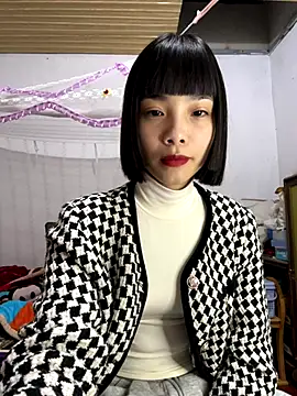 Snapshot of andymi1 chatting on November 5, 1:49 am andymi1 online show from November 5, 1:49 am