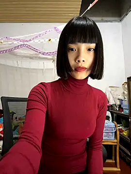 Snapshot of andymi1 chatting on November 10, 8:02 am andymi1 online show from November 10, 8:02 am