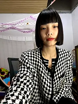 Snapshot of andymi1 chatting on November 13, 3:16 am andymi1 online show from November 13, 3:16 am