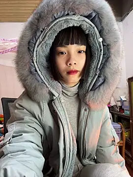 Snapshot of andymi1 chatting on November 20, 8:03 am andymi1 online show from November 20, 8:03 am