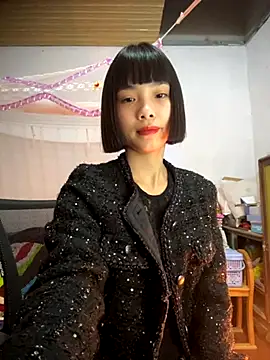 Snapshot of andymi1 chatting on November 26, 12:50 pm andymi1 online show from November 26, 12:50 pm