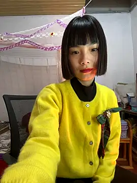 Snapshot of andymi1 chatting on November 28, 2:20 pm andymi1 online show from November 28, 2:20 pm