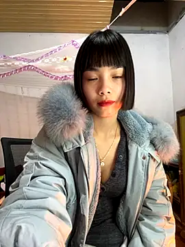 Snapshot of andymi1 chatting on November 30, 2:59 am andymi1 online show from November 30, 2:59 am