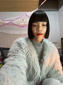 Snapshot of andymi1 chatting on December 4, 1:59 am andymi1 online show from December 4, 1:59 am