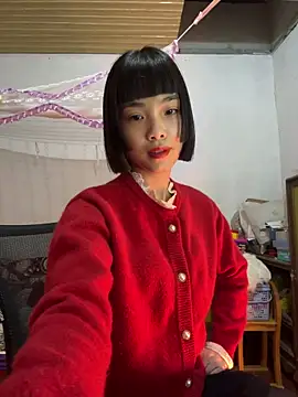 Snapshot of andymi1 chatting on December 14, 3:34 am andymi1 online show from December 14, 3:34 am