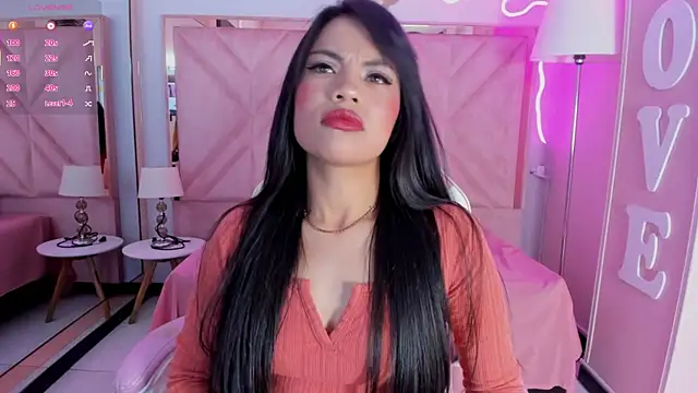 Snapshot of anyjones_ chatting on October 21, 4:13 am anyjones  online show from October 21, 4:13 am