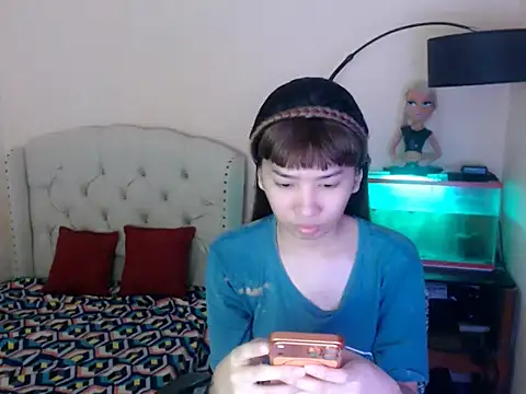 ShantalFoxxy  online show from February 14, 8:00 am