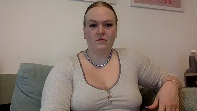 gracelovesxx online show from June 3, 4:34 pm