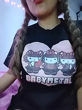 airamoon online show from November 6, 2:56 am