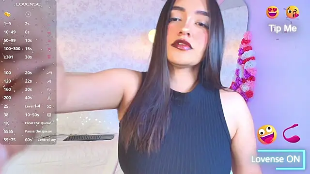 Snapshot of sweet_artemiis chatting on October 4, 9:02 pm sweet artemiis online show from October 4, 9:02 pm