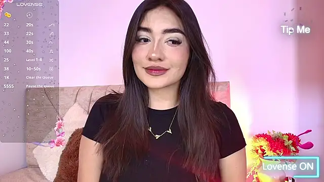 sweet artemiis online show from April 22, 8:10 pm