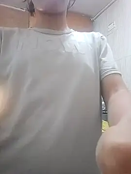 Natzu Choi online show from September 28, 5:18 pm