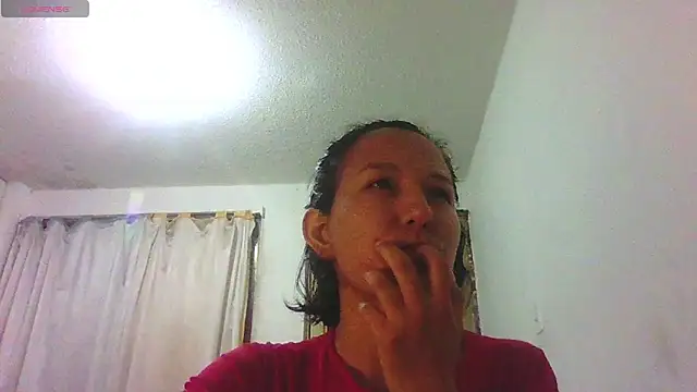 Natzu Choi online show from October 1, 3:45 am