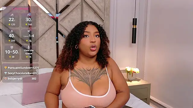 Cristal-Jonnes online show from February 6, 2:49 am