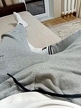 Snapshot of Maxim_16cm chatting on December 2, 2:12 pm Maxim 16cm online show from December 2, 2:12 pm