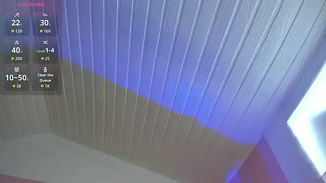 JuliethMoss online show from April 7, 7:14 pm