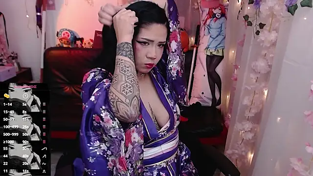 jadedelux  online show from July 27, 8:27 pm