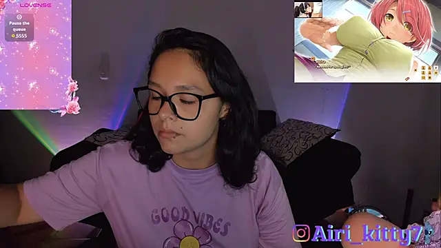 lila kitty81 online show from February 12, 9:32 pm