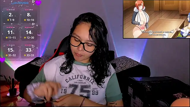 lila kitty81 online show from April 21, 10:01 pm