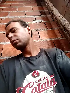 Snapshot of Michaelpaudur chatting on February 17, 3:40 pm Michaelpaudur online show from February 17, 3:40 pm