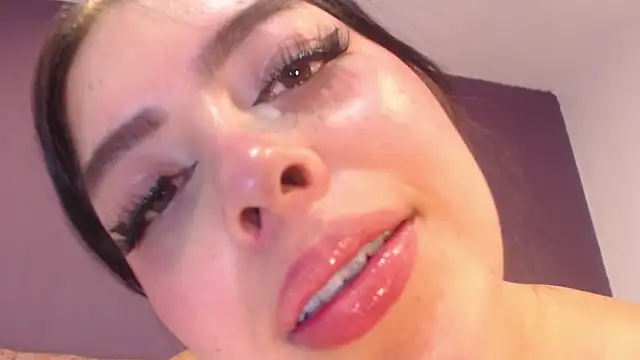 KateWelsin online show from April 18, 7:58 pm