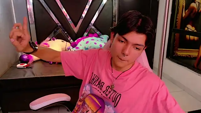 alandelrey57 online show from September 13, 3:39 am