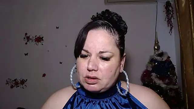 andreea2011 online show from October 12, 12:37 pm