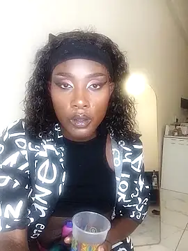 Lsnickykhanyile online show from March 7, 6:49 pm