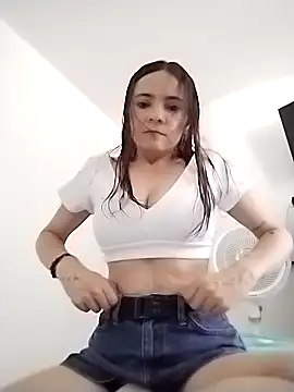 Snapshot of Cami_Konor chatting on October 7, 7:55 pm Cami Konor online show from October 7, 7:55 pm