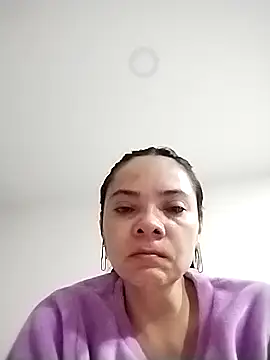 Snapshot of Cami_Konor chatting on November 21, 4:22 am Cami Konor online show from November 21, 4:22 am