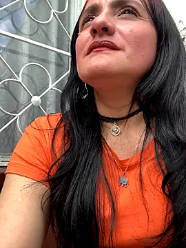 kataleya 29 online show from December 19, 8:27 pm