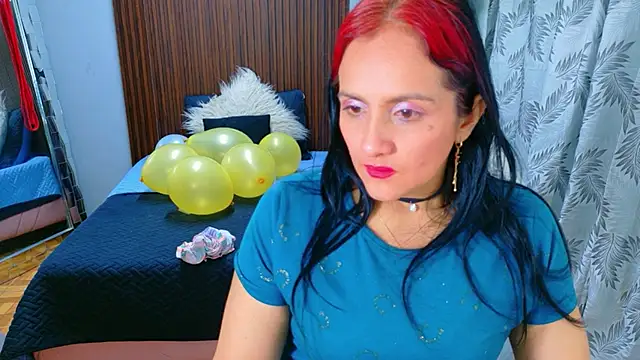 kataleya 29 online show from April 20, 7:37 pm