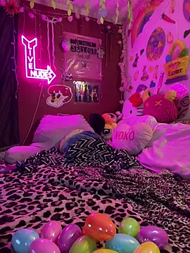 TranSexualJade95 online show from April 3, 6:00 am