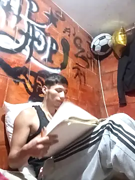 alexandercruz online show from April 22, 10:22 pm