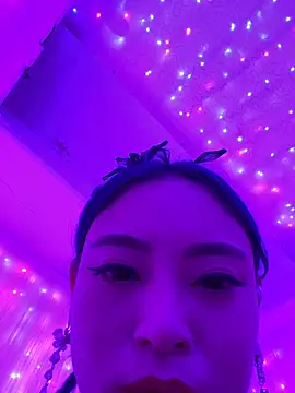 QiuNikki11286 online show from November 25, 2:39 pm