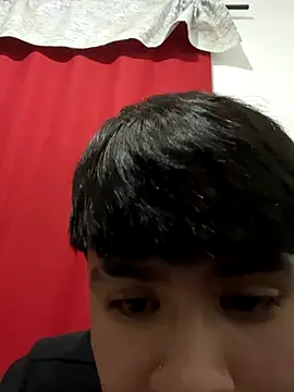 Snapshot of Barrx0018 chatting on December 23, 2:20 am Barrx0018 online show from December 23, 2:20 am