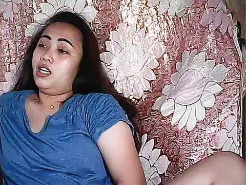 Snapshot of Pinay_Chubby20 chatting on September 12, 8:25 am Pinay Chubby20 online show from September 12, 8:25 am