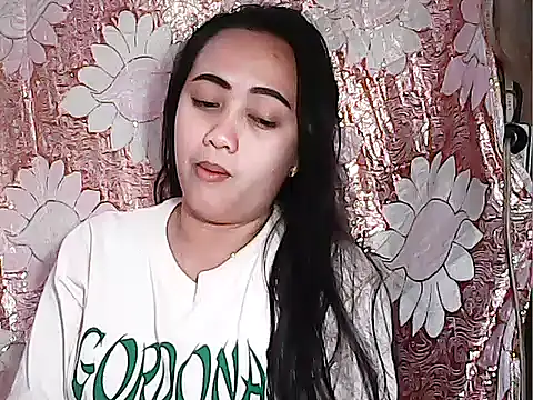 Snapshot of Pinay_Chubby20 chatting on September 16, 12:33 am Pinay Chubby20 online show from September 16, 12:33 am