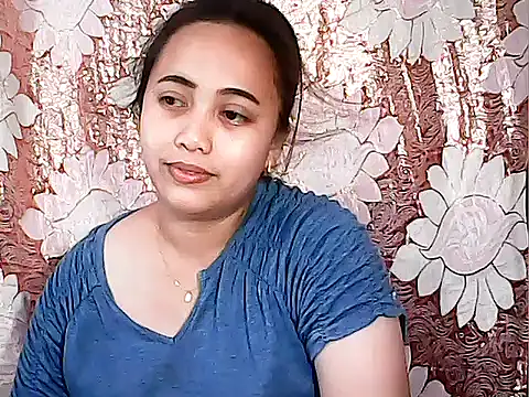Snapshot of Pinay_Chubby20 chatting on October 3, 11:24 pm Pinay Chubby20 online show from October 3, 11:24 pm