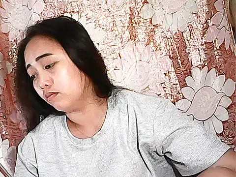 Snapshot of Pinay_Chubby20 chatting on October 7, 9:23 pm Pinay Chubby20 online show from October 7, 9:23 pm