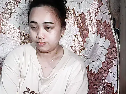 Snapshot of Pinay_Chubby20 chatting on October 11, 7:56 pm Pinay Chubby20 online show from October 11, 7:56 pm