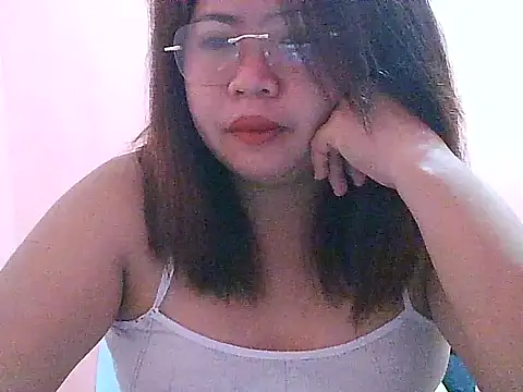 fresh rosie online show from April 6, 8:43 pm