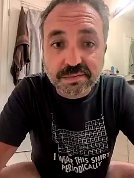 Snapshot of cloudymatt chatting on September 22, 9:39 pm cloudymatt online show from September 22, 9:39 pm