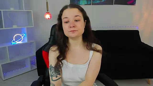 Snapshot of NancyJonson chatting on January 13, 3:12 am NancyJonson online show from January 13, 3:12 am