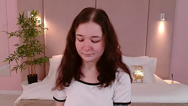 Snapshot of NancyJonson chatting on February 23, 3:15 am NancyJonson online show from February 23, 3:15 am