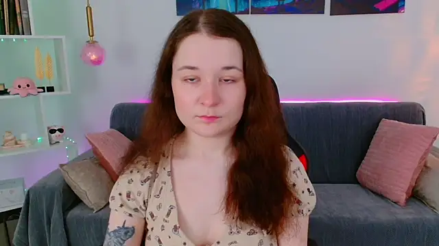 NancyJonson online show from April 19, 3:06 am